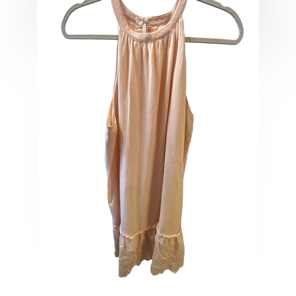 Ann Taylor light pink halter style dress with beautiful lace detail at bottom